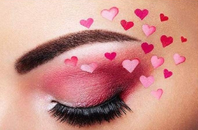 Pack of 7 Hello Kitty Makeup Brush Set