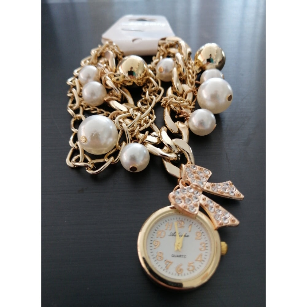 Luxury Pearls Bracelet Wrist Watch